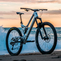 Pole Machine, una bicicleta de Enduro con cuadro íntegramente mecanizado en aluminio