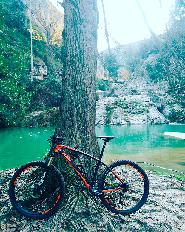 En TodoMountainBike: La foto del día en TodoMountainBike: 'Pou Clar (Ontinyent, Valencia)'