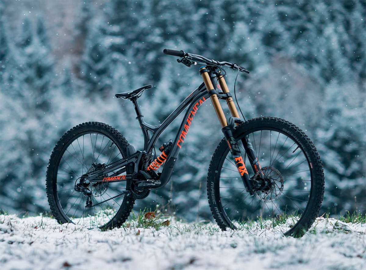 En TodoMountainBike: La Commencal Supreme DH 29 de 2018 en acción