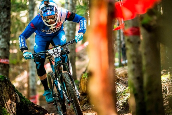 Los integrantes del equipo Giant Factory Off Road 2017, al completo