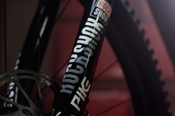 La renovada horquilla RockShox PIKE de 2018, en acción