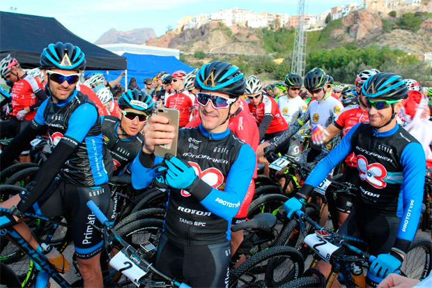 En TodoMountainBike: Sergio Mantecón y Jan Skarnitzl, vencedores de la Costa Blanca Bike Race 2017