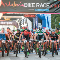 La cuarta etapa de la Andalucía Bike Race 2017, para Alexey Medvedev y Raiza Goulao