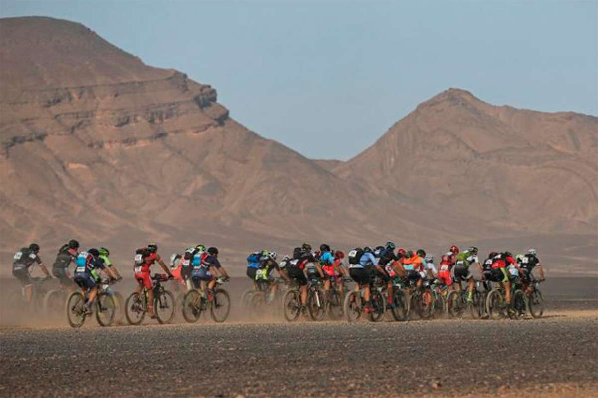 Victoria para Ondrej Fojtik y Olga Anabel Echenique en la cuarta etapa, la más rápida de la Titan Desert 2017