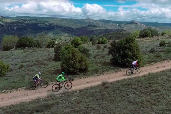 Ever Alejandro Gómez y Ada Xinxo, vencedores de la Mediterranean Xtrem 2017