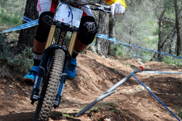El Descenso de Alcaudete, penúltima prueba del Open de España DH 2017, para Edgar Carballo y Telma Torregrosa