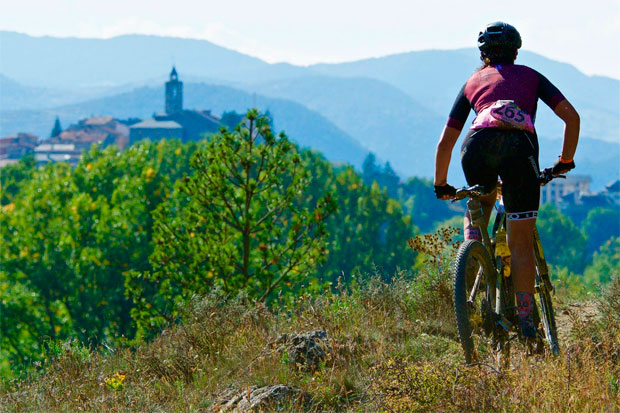 En TodoMountainBike: Francesc Guerra y Clàudia Galicia, primeros líderes de la Catalunya Bike Race 2017