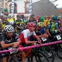 Roberto Bou y Anna Ramírez, los más rápidos de la Titán Villuercas UCI World Marathon Series 2017