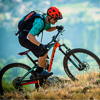 Rodando con la Scott Genius de 2018 con Nino Schurter y compañía