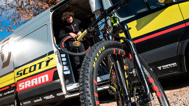 En TodoMountainBike: Presentación del SCOTT-SRAM MTB Racing Team, el equipo XCO de referencia en el Mountain Bike