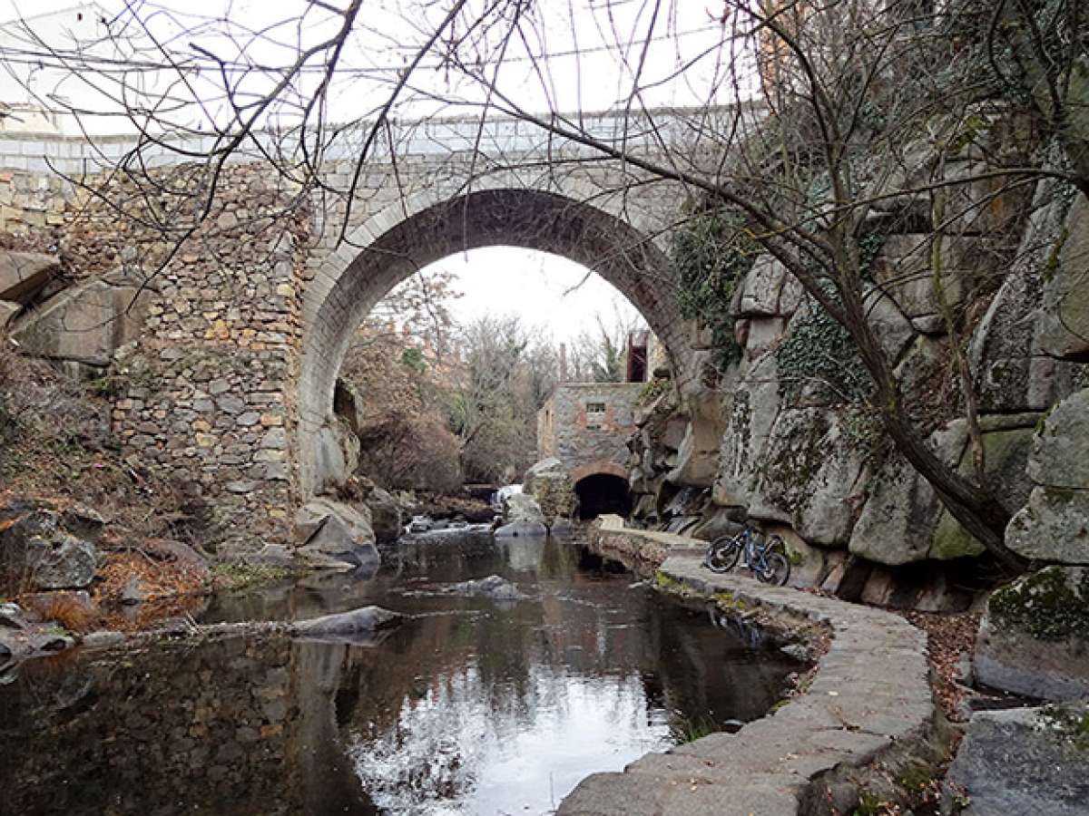 En TodoMountainBike: La foto del día en TodoMountainBike: 'Senda de los Molinos del río Eresma'