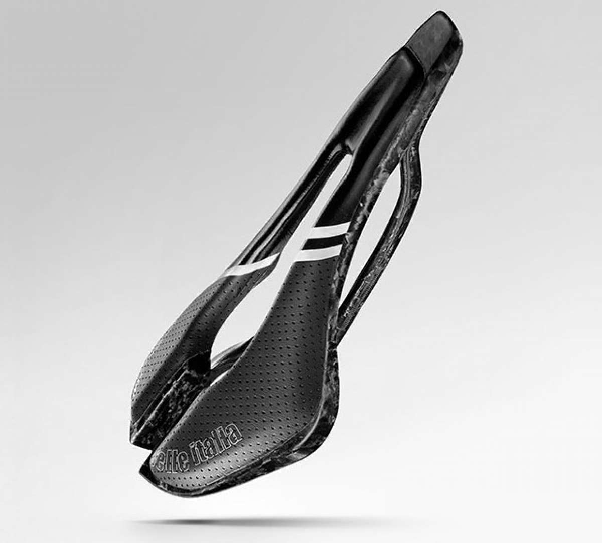 En TodoMountainBike: Estética futurista y peso ultraligero para el nuevo sillín Selle Italia SP-01