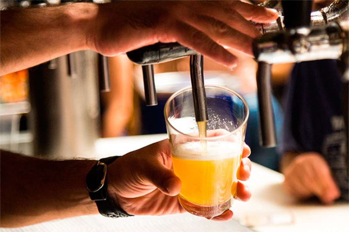 En TodoMountainBike: ¿Cuánto se puede beber? La tasa de alcoholemia de diferentes bebidas y el límite permitido en España