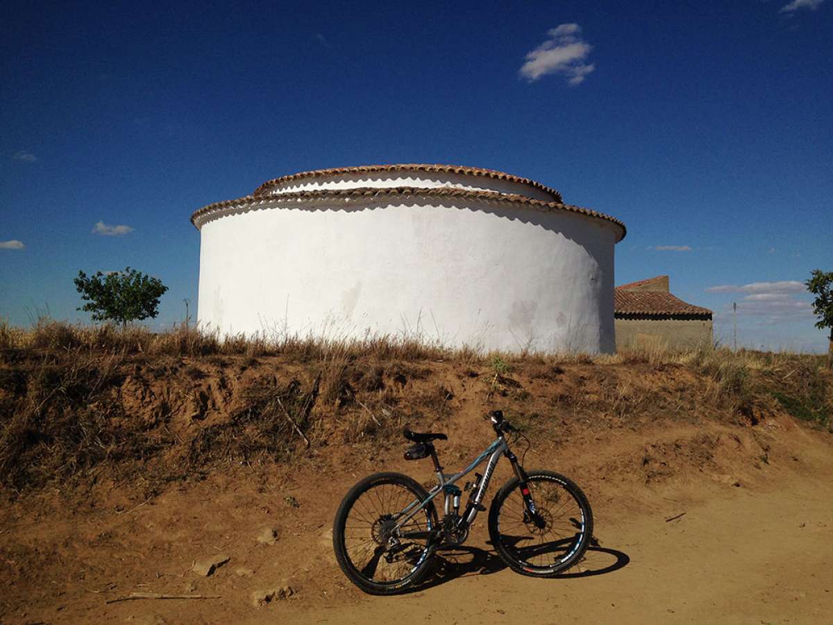 La foto del día en TodoMountainBike: "MTB por Tierra de Campos"