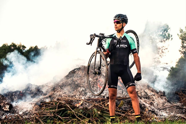 Así convierte Tomi Misser una Orbea Terra en una máquina para competir en ciclocross