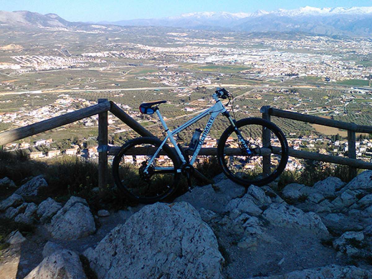 En TodoMountainBike: La foto del día en TodoMountainBike: 'Torreón de Albolote'