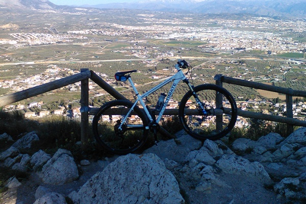 La foto del día en TodoMountainBike: "Torreón de Albolote"