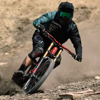 Trek C3 Project: sobrenatural sesión de Freeride con Tom van Steenbergen