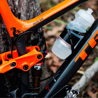 Mark Webber y su Trek Top Fuel Project One personalizada