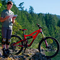 Rodando por los senderos de la isla de Vancouver con Jeff Kendall-Weed