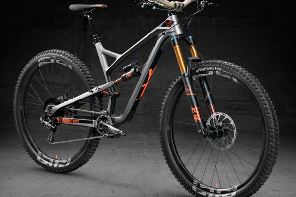 Nuevos montajes CF Pro Race (tope de gama) para las YT Jeffsy, Capra y Tues 2017