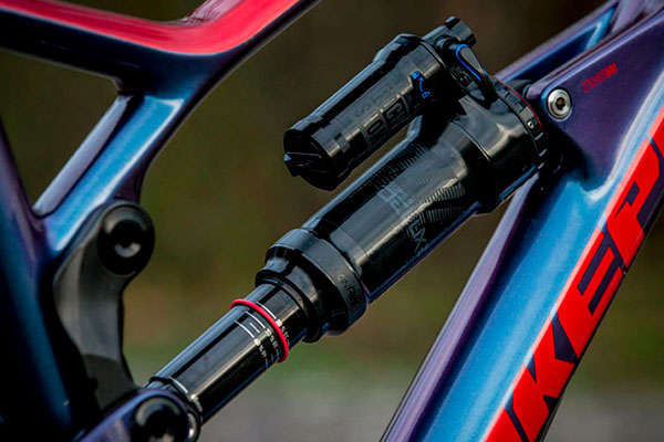 RockShox Super Deluxe y Deluxe de 2019: más velocidad, sensibilidad y rango de ajuste para los amortiguadores