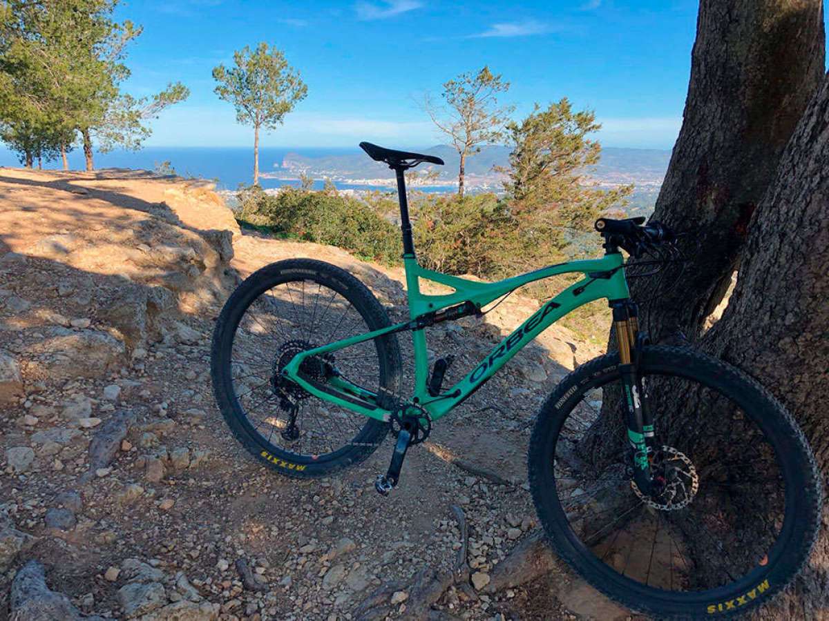 En TodoMountainBike: La foto del día en TodoMountainBike: 'Bahía de San Antonio'