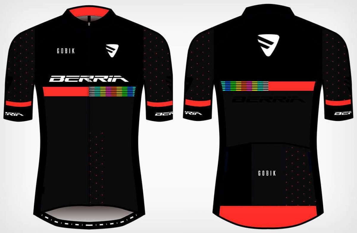 En TodoMountainBike: Berria Bike presenta su equipación de 2019: maillot Rocket, culotte Limited y gorra Vintage