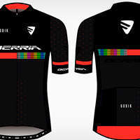 Berria Bike presenta su equipación de 2019: maillot Rocket, culotte Limited y gorra Vintage