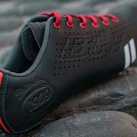 BH EVO Vintage, unas zapatillas de estética clásica para ciclistas amantes del asfalto