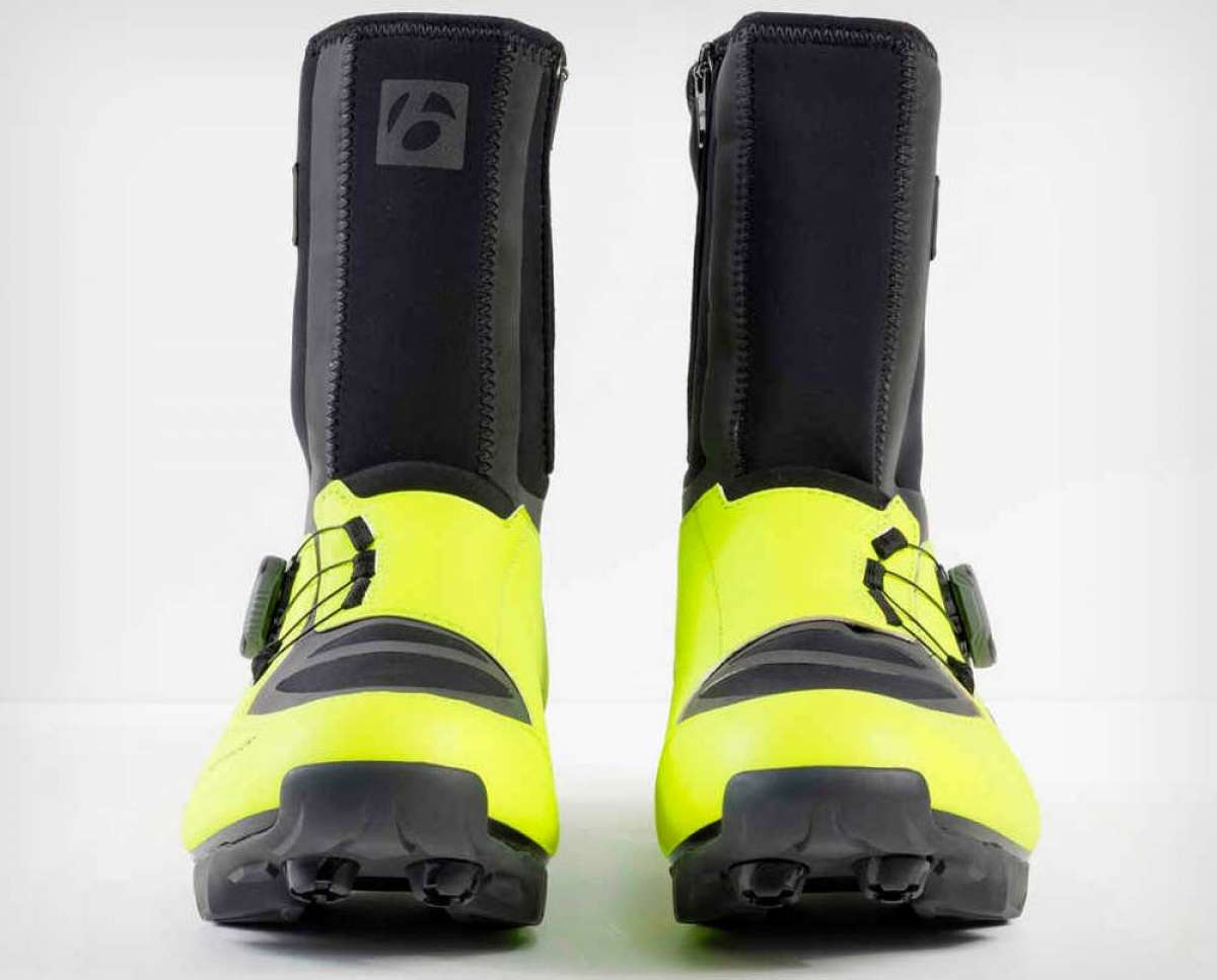 En TodoMountainBike: Bontrager JFW Winter, unas zapatillas que protegen del frío, de la humedad y de los conductores distraídos