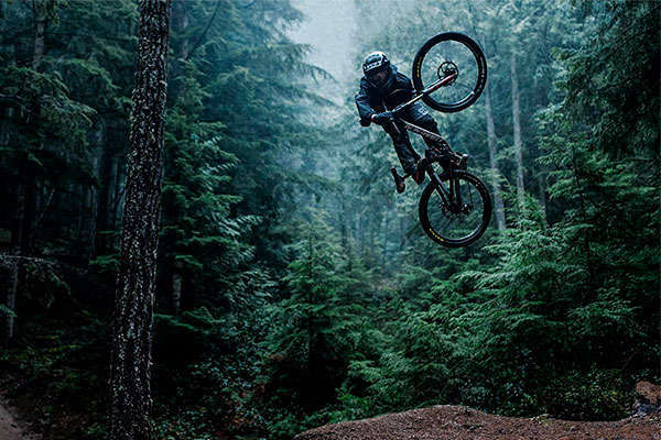 Sin música, sin efectos añadidos: 100 segundos de Freeride en estado puro con Brendan Howey