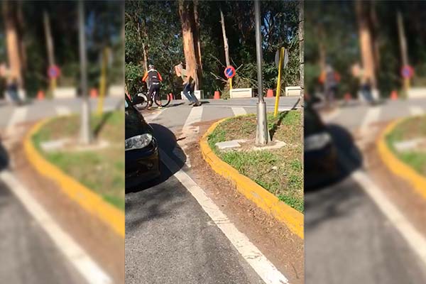 Un camionero de Pontevedra agrede a dos ciclistas con un martillo por 'interponerse en su camino'