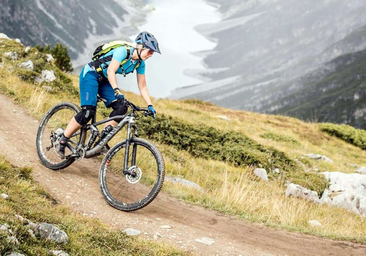 En TodoMountainBike: La Canyon Neuron de 2019 se actualiza con un mayor recorrido trasero y geometría más moderna