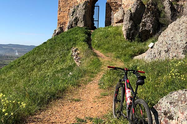 La foto del día en TodoMountainBike: "Castillo de Miraflores en Piedrabuena"