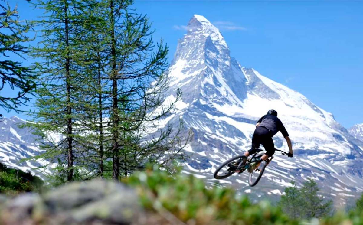 En TodoMountainBike: Rodando a los pies del monte Cervino con Andrew Neethling y su Scott Genius