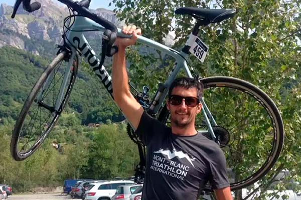 La hermana del ciclista muerto por el disparo de un cazador en Francia: "Merecía ser fusilado como un animal"