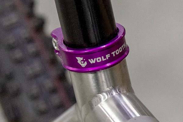 Wolf Tooth Components lanza una colorida colección de cierres para tijas de sillín