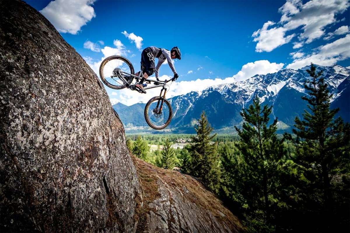 En TodoMountainBike: Así ruedan los pilotos del equipo canadiense de jóvenes talentos patrocinado por Commencal