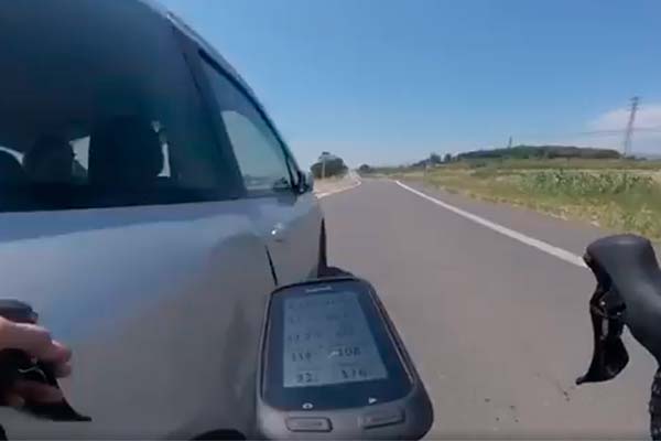 Seis meses de cárcel y dos años sin carné para el conductor octogenario que casi arrolla a un ciclista en Lleida