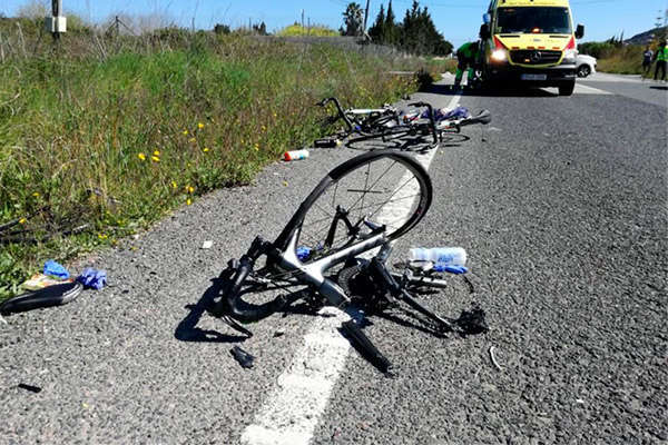 La conductora que atropelló a nueve ciclistas en Mallorca y mató a uno, queda en libertad