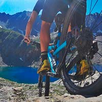 De Hendaia (País Vasco) a Banyuls-sur-Mer (Francia), la aventura de Tito Tomasi cruzando los Pirineos