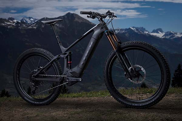 ¿Cuánto dinero cuesta recargar una bicicleta eléctrica de montaña?