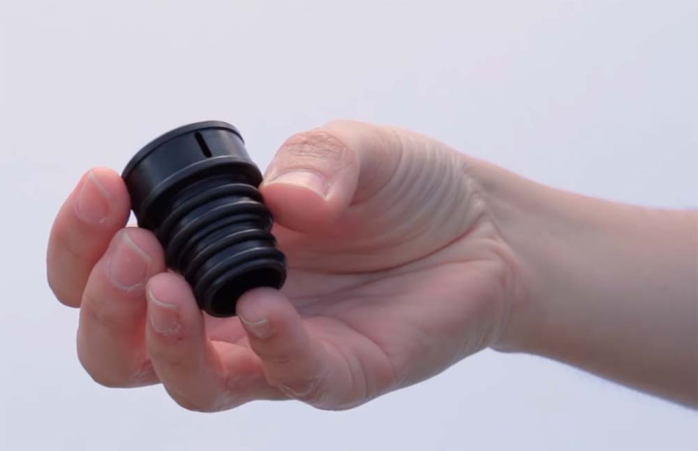En TodoMountainBike: CuloClean, un práctico tapón que convierte cualquier botella de plástico en un bidé portátil