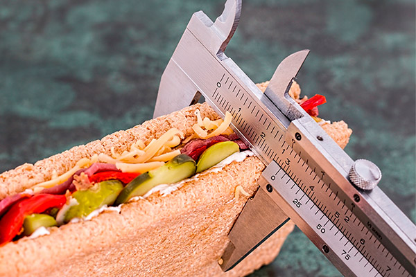Ni dietas milagrosas ni restricciones alimenticias: el déficit calórico es la clave para perder peso