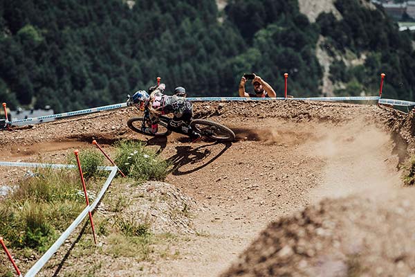 El descenso ganador de Tahnée Seagrave en la Copa del Mundo DHI 2018 de Vallnord