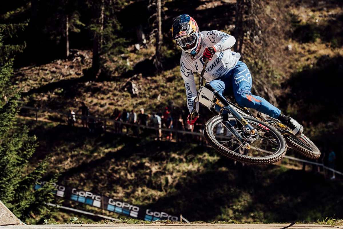 En TodoMountainBike: El descenso ganador de Loïc Bruni en el Mundial DHI 2018 de Lenzerheide