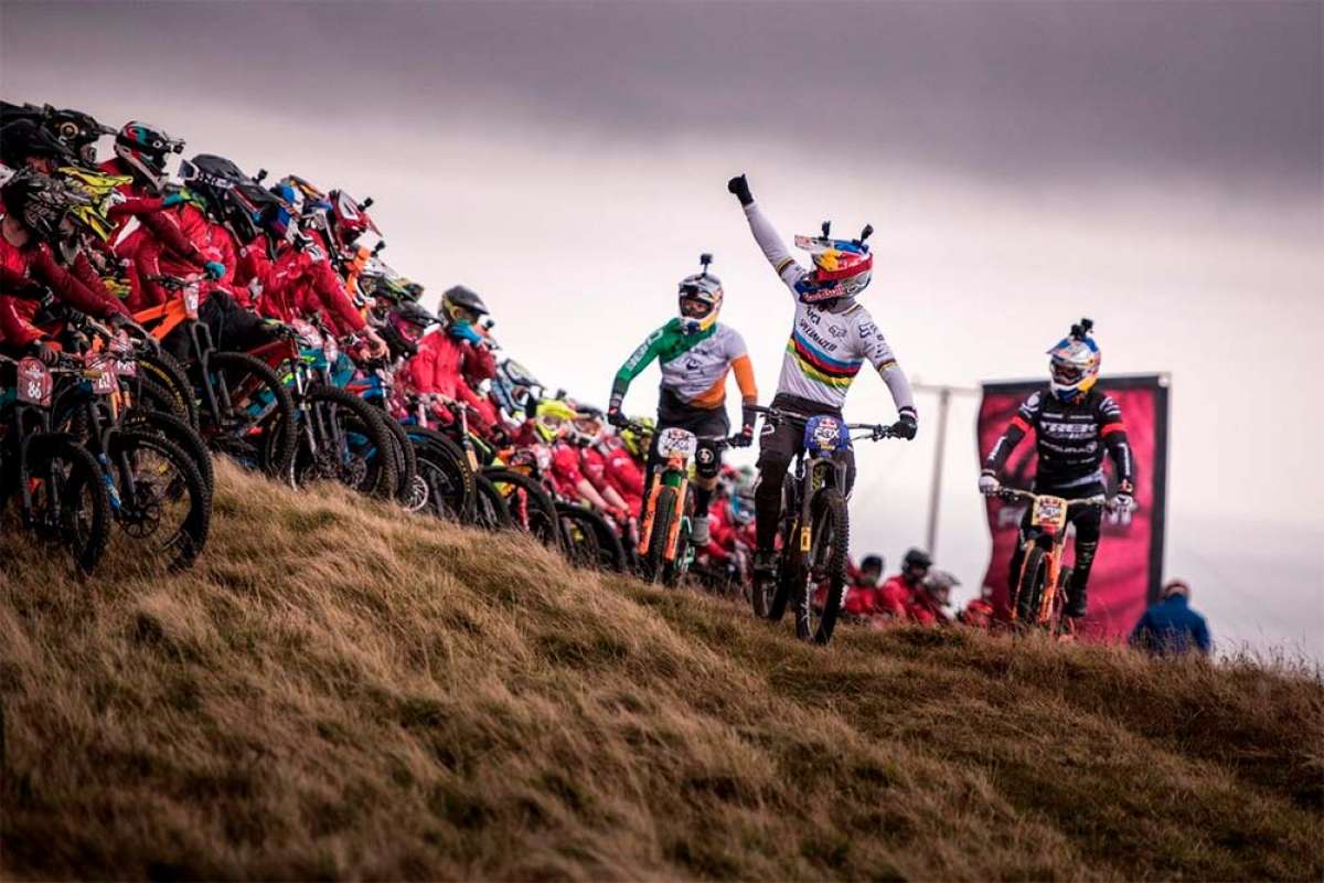 En TodoMountainBike: El descenso de Loïc Bruni en la edición masculina de la Red Bull Foxhunt 2018