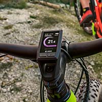 Bosch presenta el ciclocomputador Kyox para bicis eléctricas, más compacto y a todo color