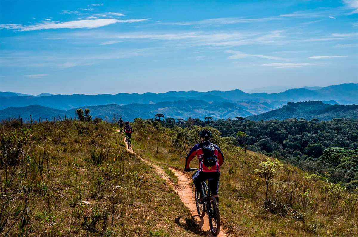 En TodoMountainBike: En forma sobre la bicicleta a partir de los 40: lo que hay que saber